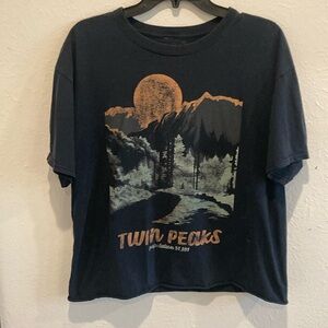 Large Twin Peaks T shirt